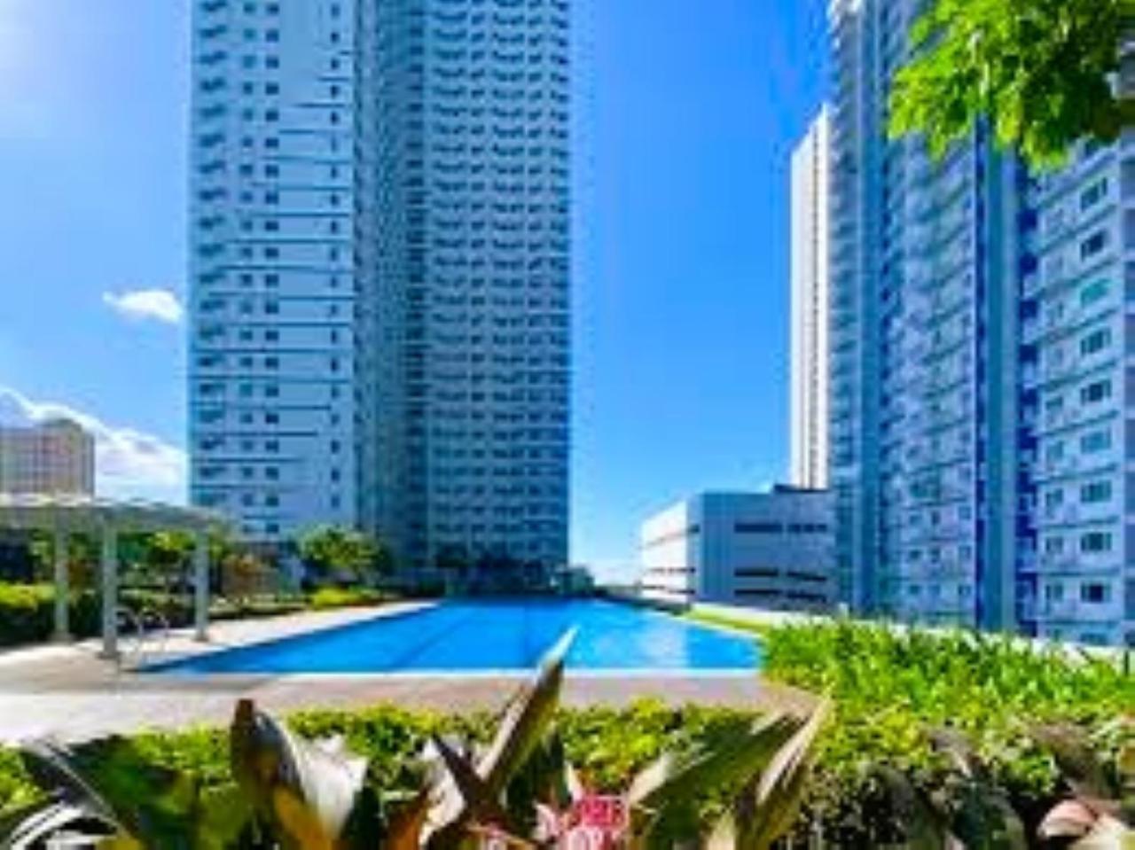 Grass Residences Tower 5 Sm North Qc Manila Exterior photo