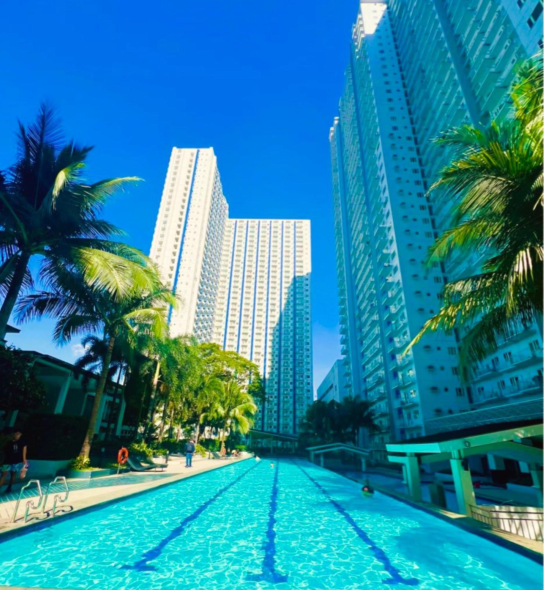 Grass Residences Tower 5 Sm North Qc Manila Exterior photo
